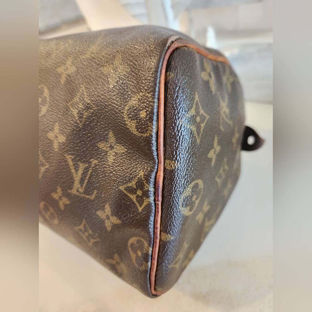 Authentic Vintage Louis Vuitton Speedy 25 Brown Monogram Handbag - Picture 12 of 16